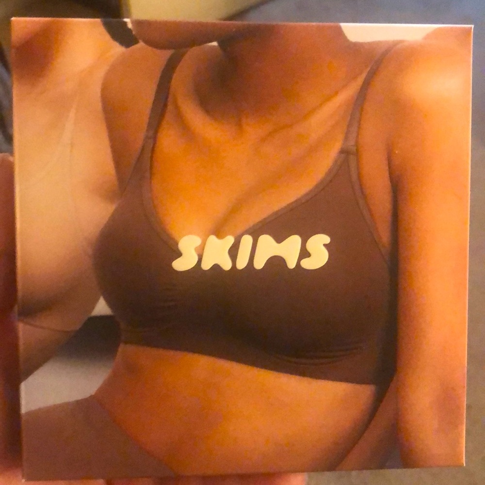 Skims Sculpting Bra